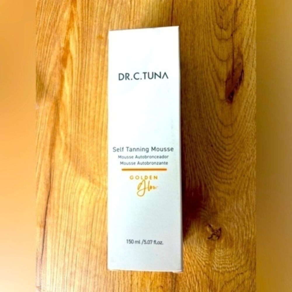 BNIB, Golden Glow Self Tanning Mousse, NWT